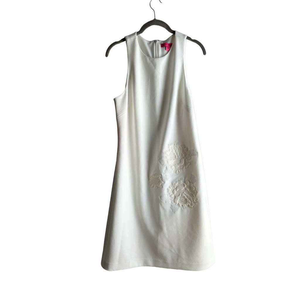 Betsey Johnson white elegant shift dress floral, asia inspired